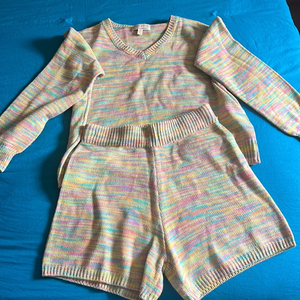 Multi color sweater and shorts